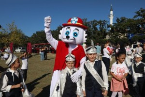 5. Kazak Gölü Festivali’nde İkinci Gün Sünnet Şöleni Coşkusu Yaşandı